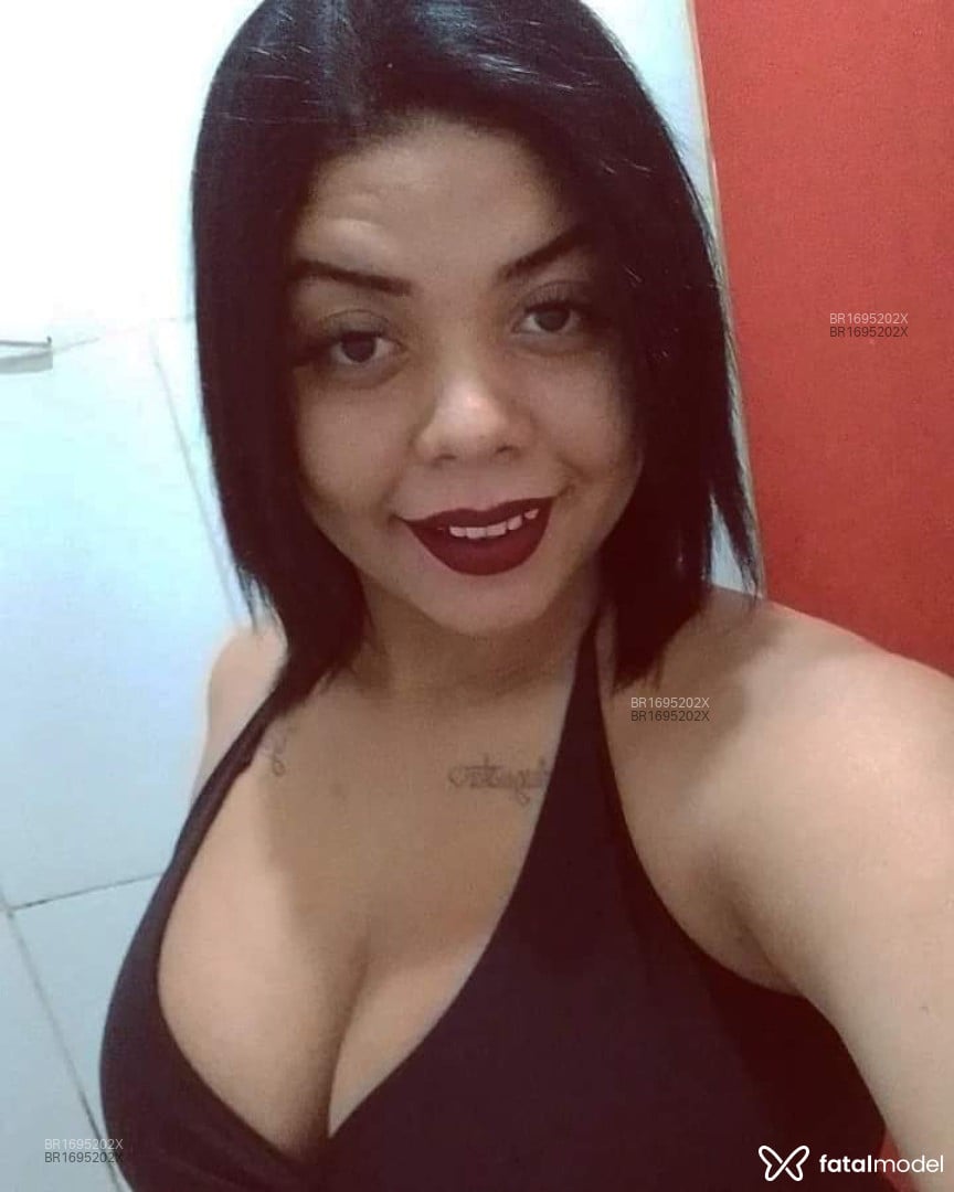 Acompanhante mulher morena (o) de olhos castanhos em Andradas Acompanhante mulher morena (o) de olhos castanhos em Andradas - Lavinia