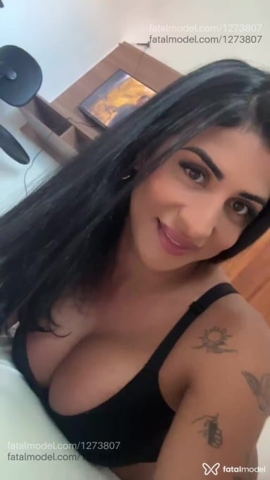 Acompanhante mulher trans com cabelo castanho de olhos castanhos em Vitória da Conquista - Cavalcante
