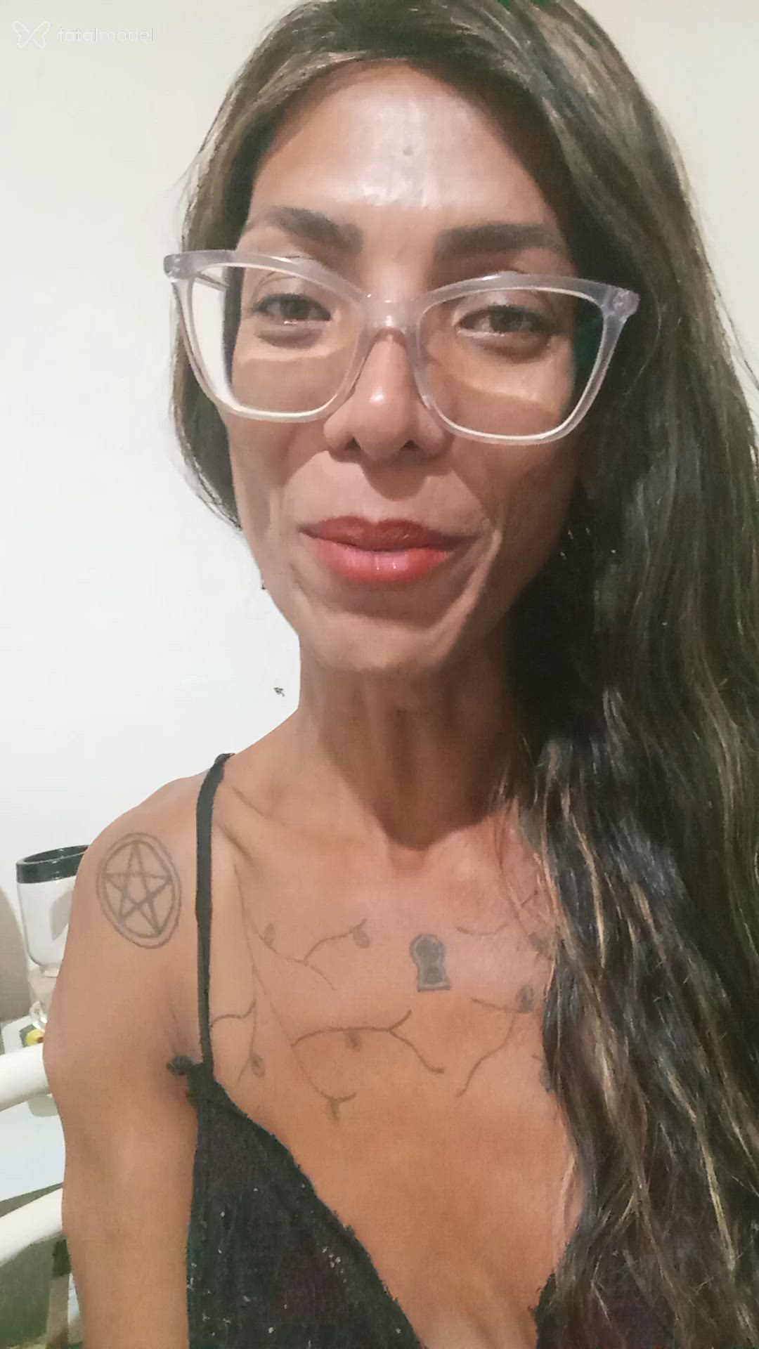Acompanhante travesti morena (o) de olhos castanhos em Ribeirão Preto Acompanhante travesti morena (o) de olhos castanhos em Ribeirão Preto - Lebara