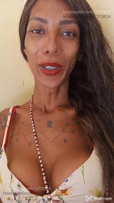 Acompanhante travesti morena (o) de olhos castanhos - Lebara