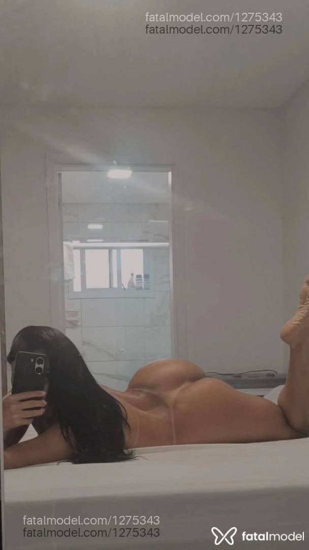 Acompanhante mulher morena (o) de olhos castanhos - Myrelly Vasconcelo