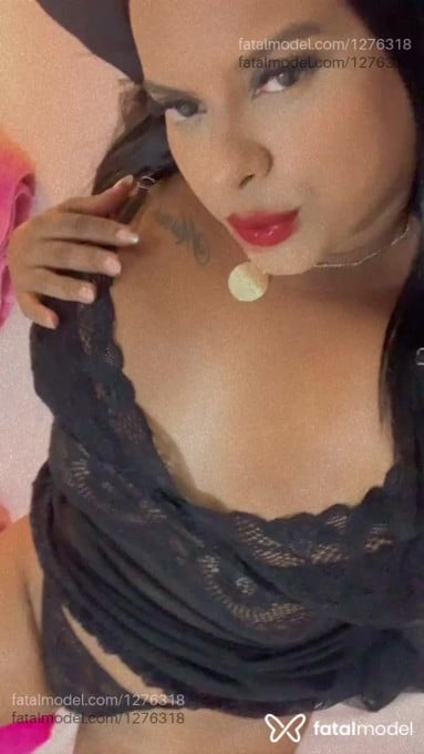 Acompanhante mulher morena (o) de olhos castanhos em Ivaiporã Acompanhante mulher morena (o) de olhos castanhos em Ivaiporã - Caroline Merlo