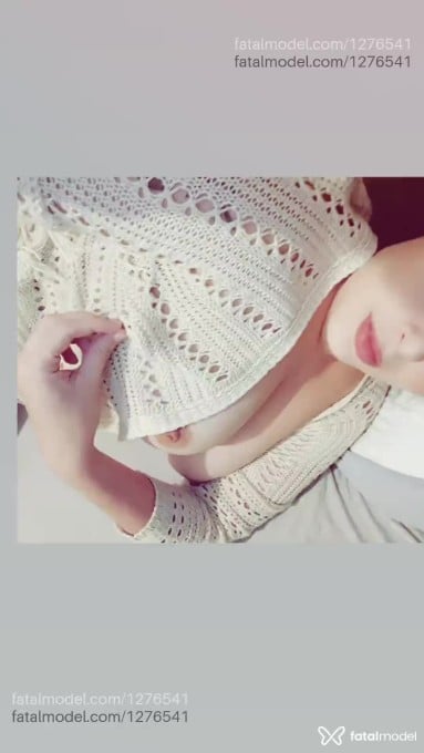 Acompanhante mulher morena (o) de olhos castanhos - Thays Acompanhante mulher morena (o) de olhos castanhos - Thays