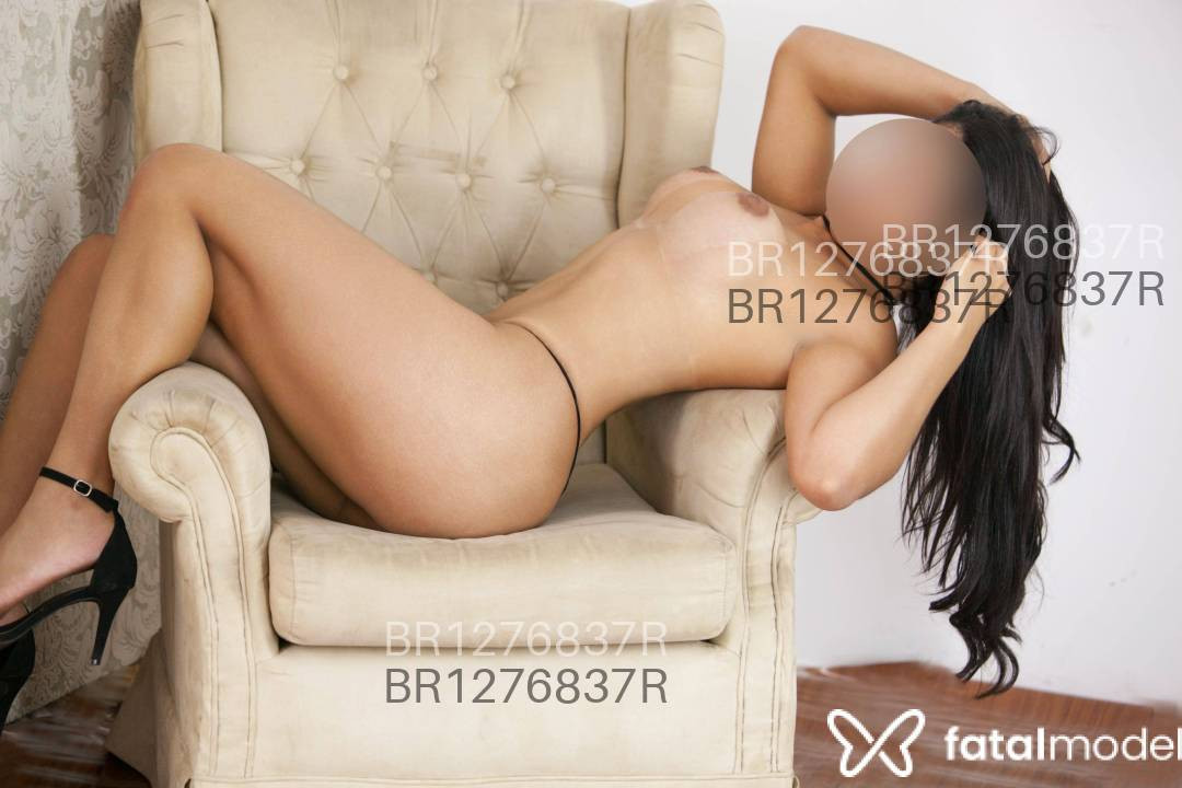 Acompanhante mulher morena (o) de olhos castanhos em Uberlândia - Marcela galeno