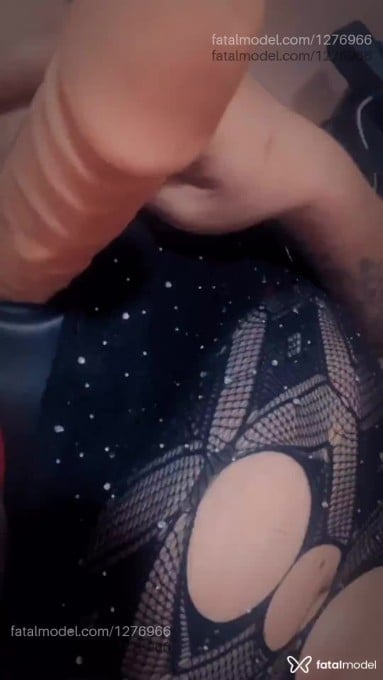 Acompanhante mulher com cabelo castanho de olhos castanhos em Floriano - Melinda maya
