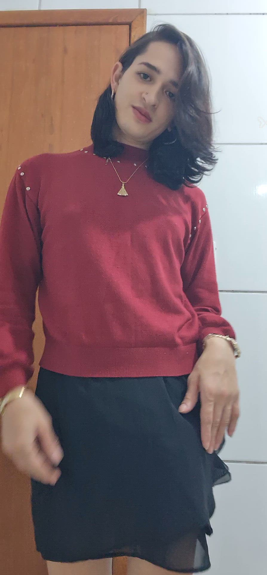 Acompanhante mulher trans morena (o) de olhos pretos - Estefany