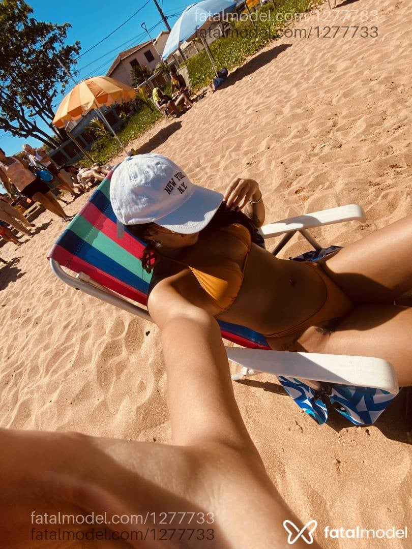 Acompanhante mulher com cabelo castanho de olhos castanhos em São Paulo - ísis Valentina