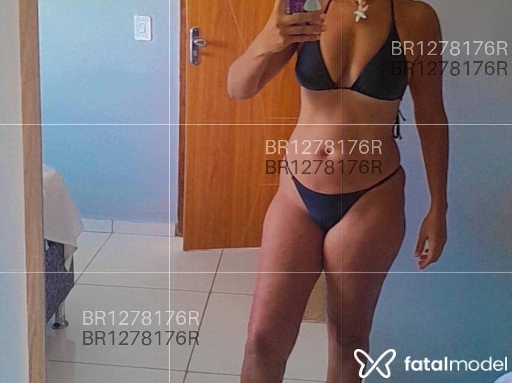 Acompanhante mulher com cabelo castanho de olhos castanhos em Vilhena - Allana