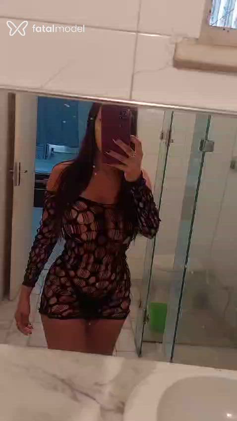Acompanhante mulher morena (o) de olhos verdes - Larissa Acompanhante mulher morena (o) de olhos verdes - Larissa