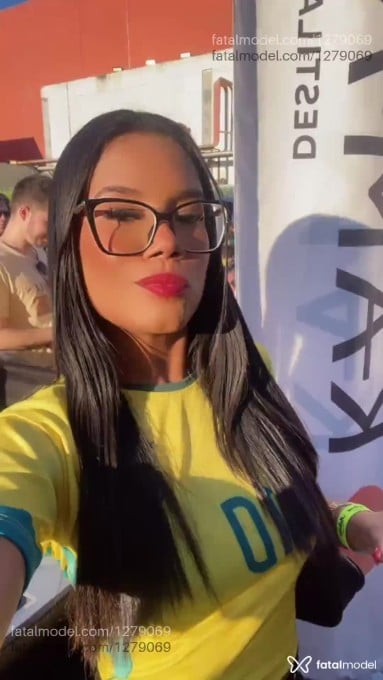 Acompanhante mulher com cabelo castanho de olhos pretos em Cáceres Acompanhante mulher com cabelo castanho de olhos pretos em Cáceres - Mariana Vargas