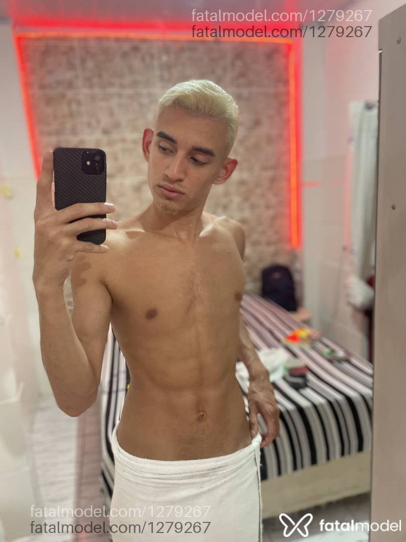 Acompanhante homem loira (o) de olhos verdes em São Paulo - Bruno Ochoa