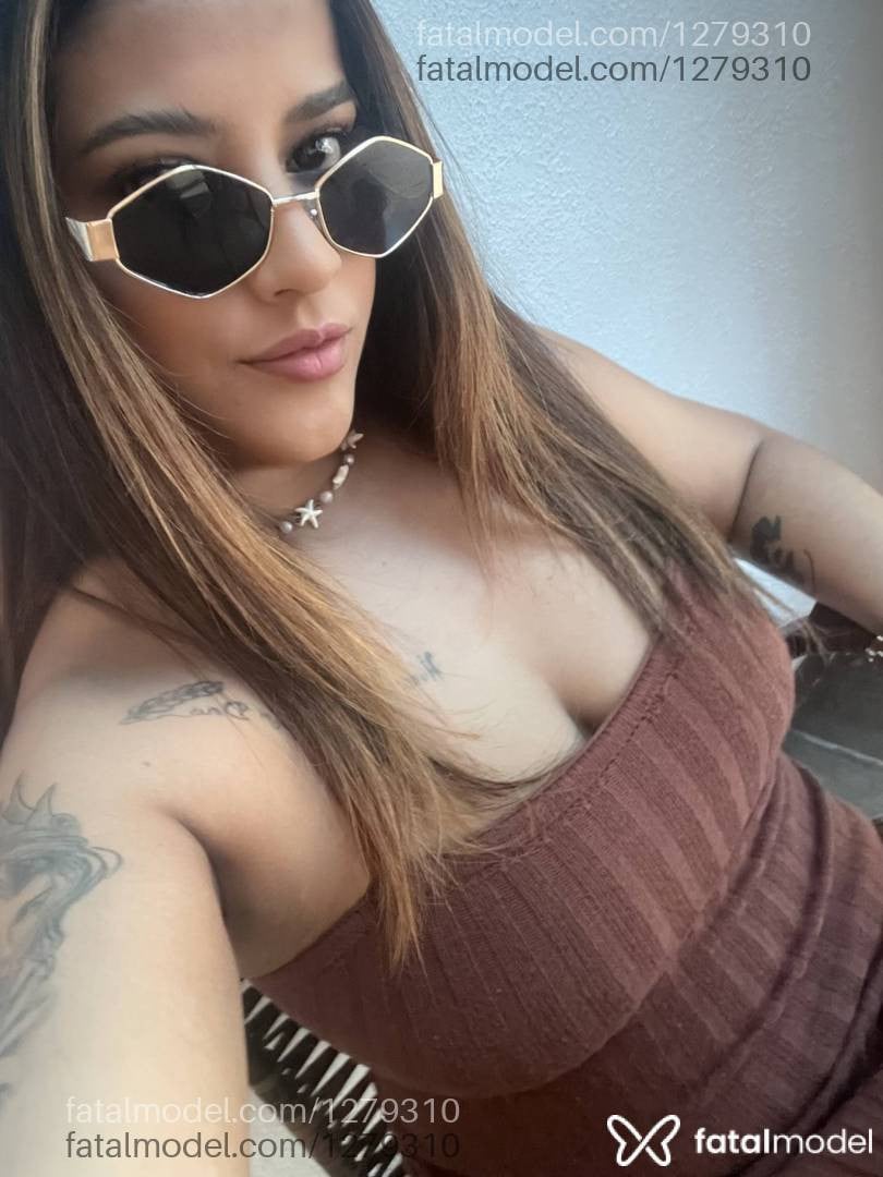 Acompanhante mulher morena (o) de olhos castanhos - Dany Cristina