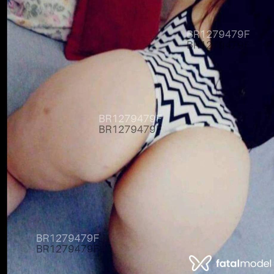 Acompanhante mulher morena (o) de olhos castanhos em Garuva - Laralins