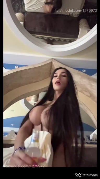 Acompanhante mulher trans morena (o) de olhos castanhos em Vitória da Conquista - BRENNA