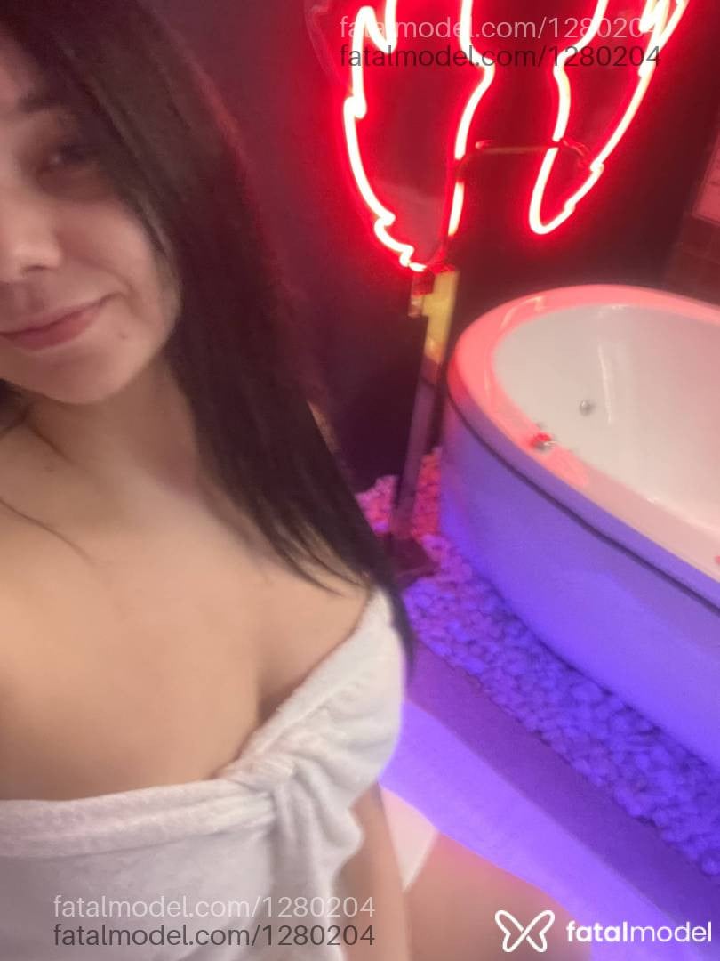 Acompanhante mulher morena (o) de olhos castanhos - Vanessa Paola
