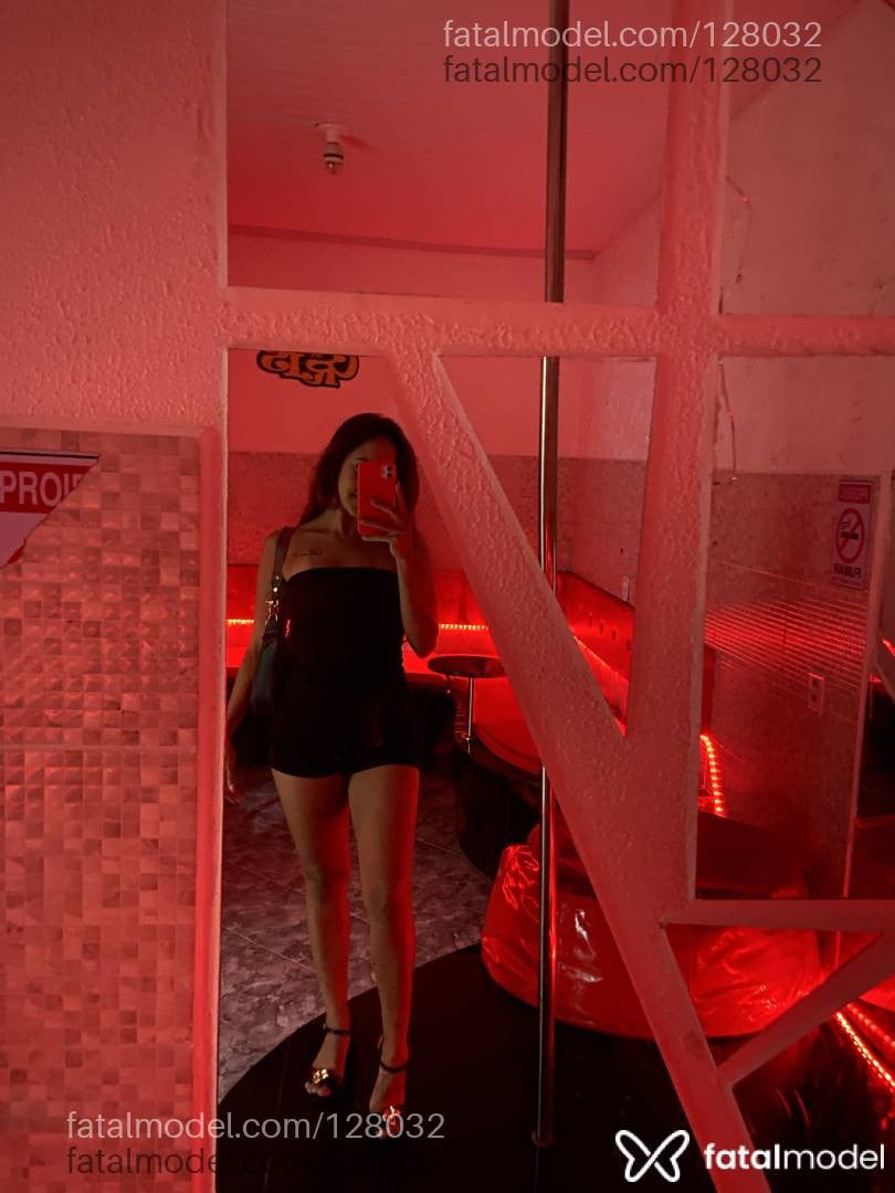Acompanhante mulher ruiva (o) de olhos castanhos em Itajaí Acompanhante mulher ruiva (o) de olhos castanhos em Itajaí - Yasmin campus