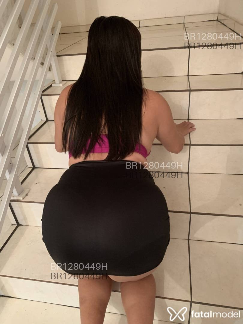 Acompanhante mulher morena (o) de olhos verdes em Virtual - Manuela