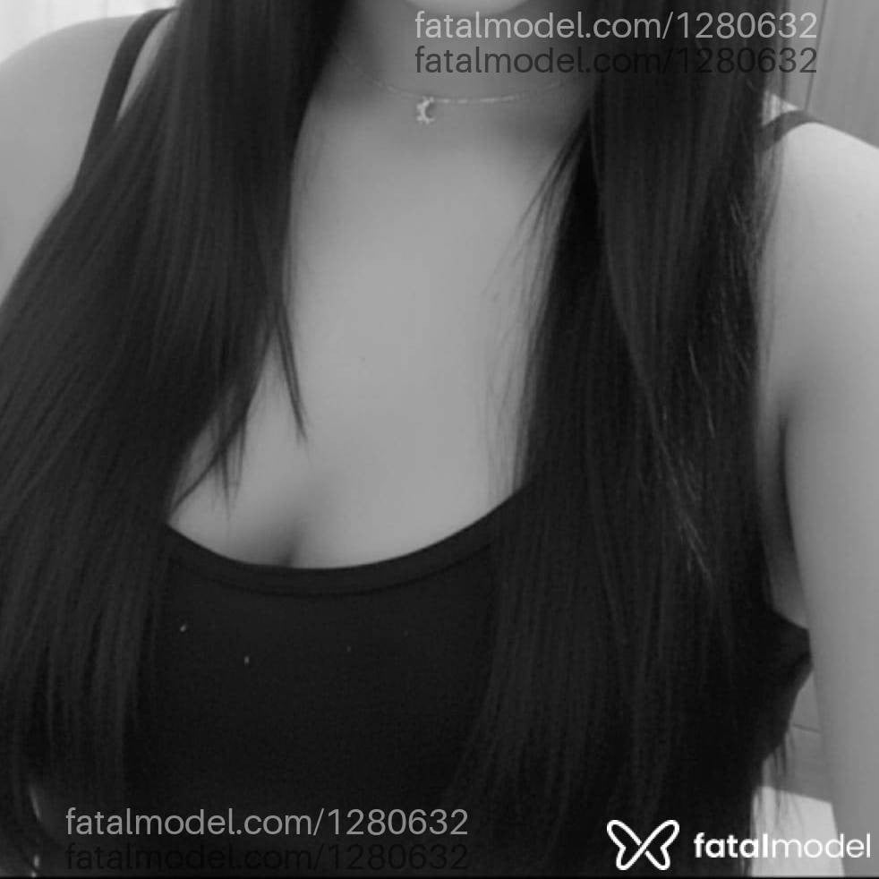 Acompanhante mulher com cabelo castanho de olhos castanhos em São Paulo Acompanhante mulher com cabelo castanho de olhos castanhos em São Paulo - Fernanda Brito
