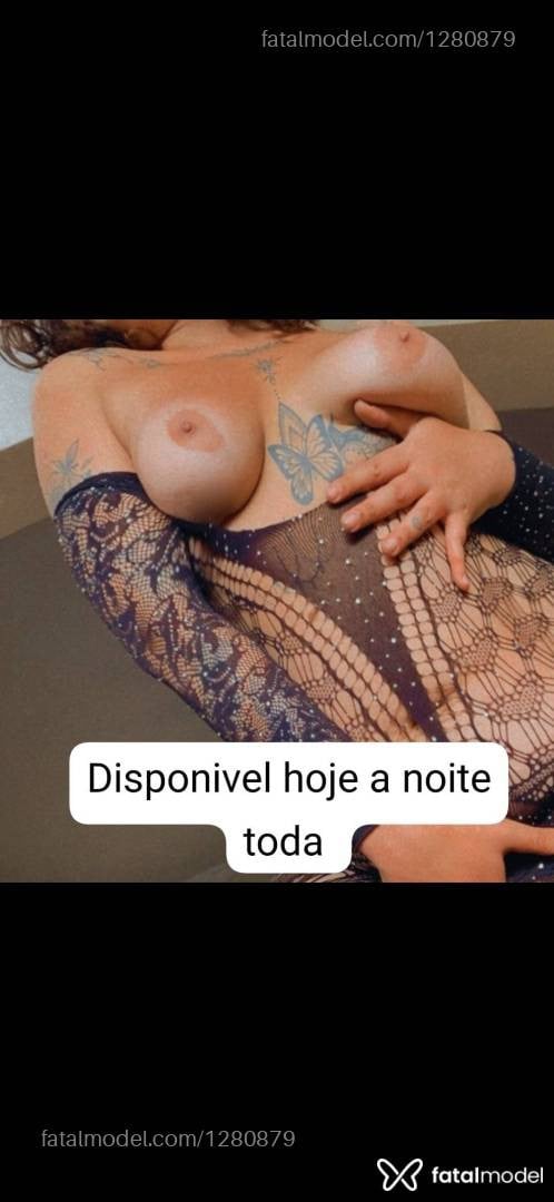 Acompanhante mulher trans loira (o) de olhos mel - Rubysafadinha