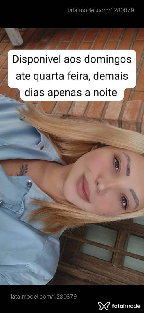 Acompanhante mulher trans loira (o) de olhos mel - Rubysafadinha