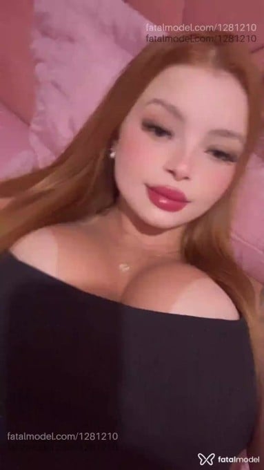 Acompanhante mulher ruiva (o) de olhos verdes em Rio Verde - Anna