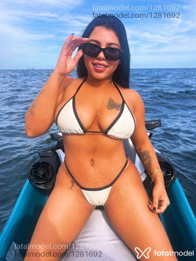 Acompanhante mulher morena (o) de olhos mel - Dani