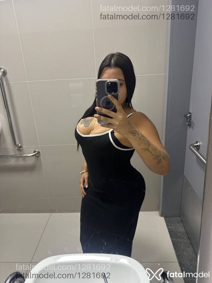 Acompanhante mulher morena (o) de olhos mel em Nova Mutum - Dani