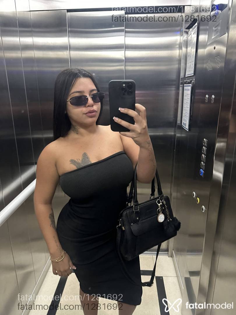 Acompanhante mulher morena (o) de olhos mel - Dani