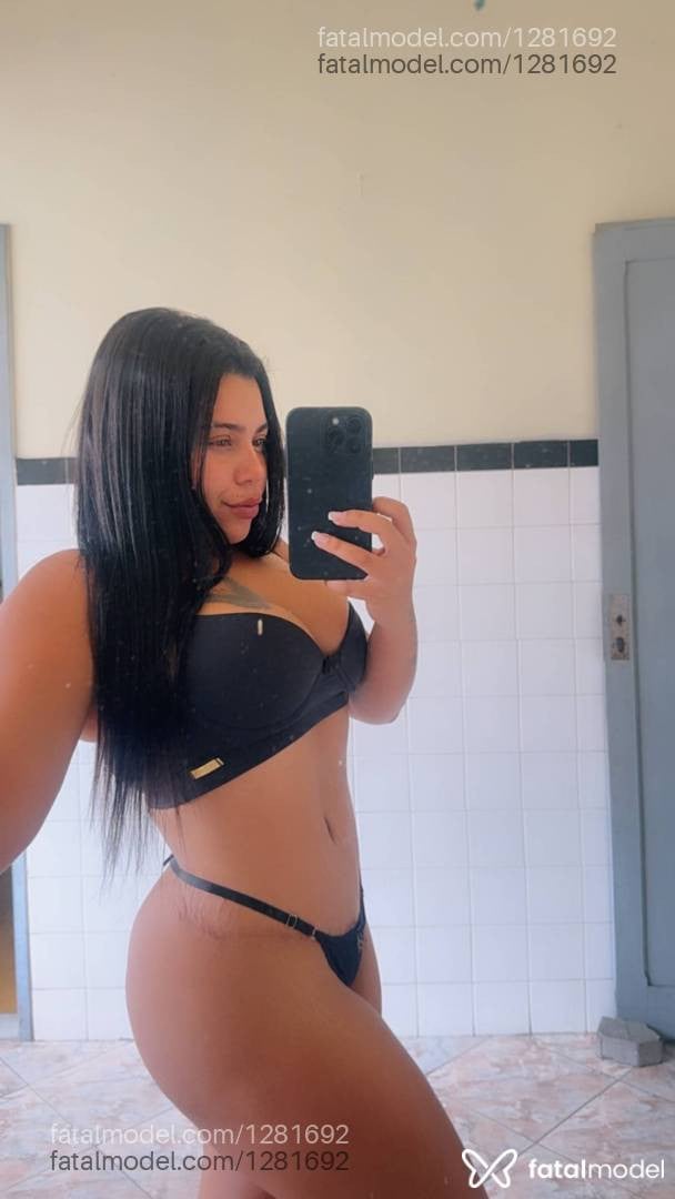 Acompanhante mulher morena (o) de olhos mel - Dani