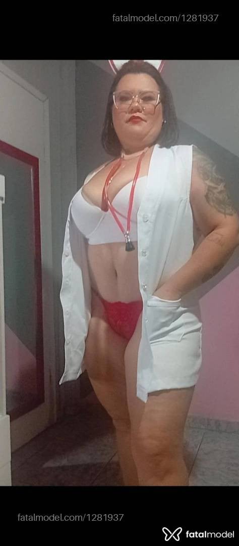 Acompanhante mulher com cabelo grisalho de olhos castanhos em Telêmaco Borba Acompanhante mulher com cabelo grisalho de olhos castanhos em Telêmaco Borba - Fernanda
