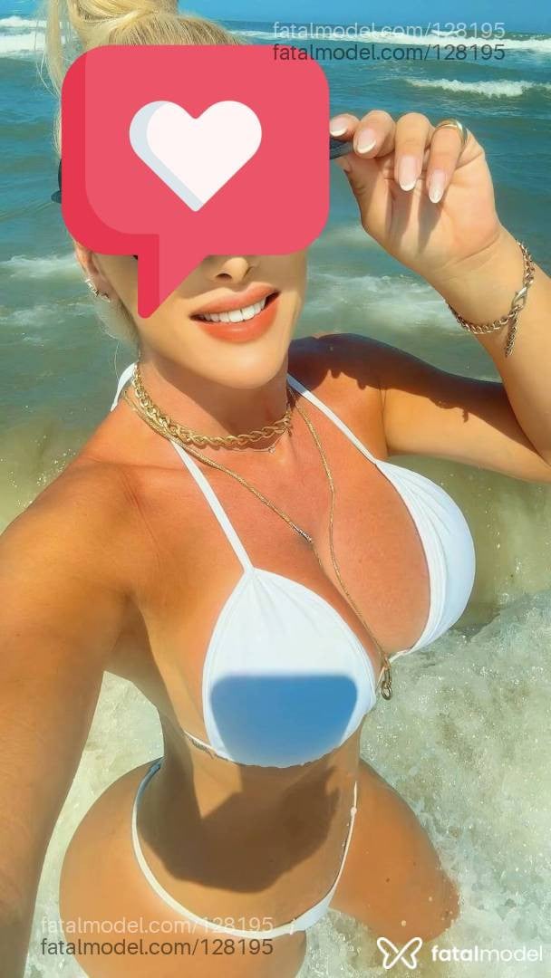 Acompanhante mulher loira (o) de olhos mel - Nati