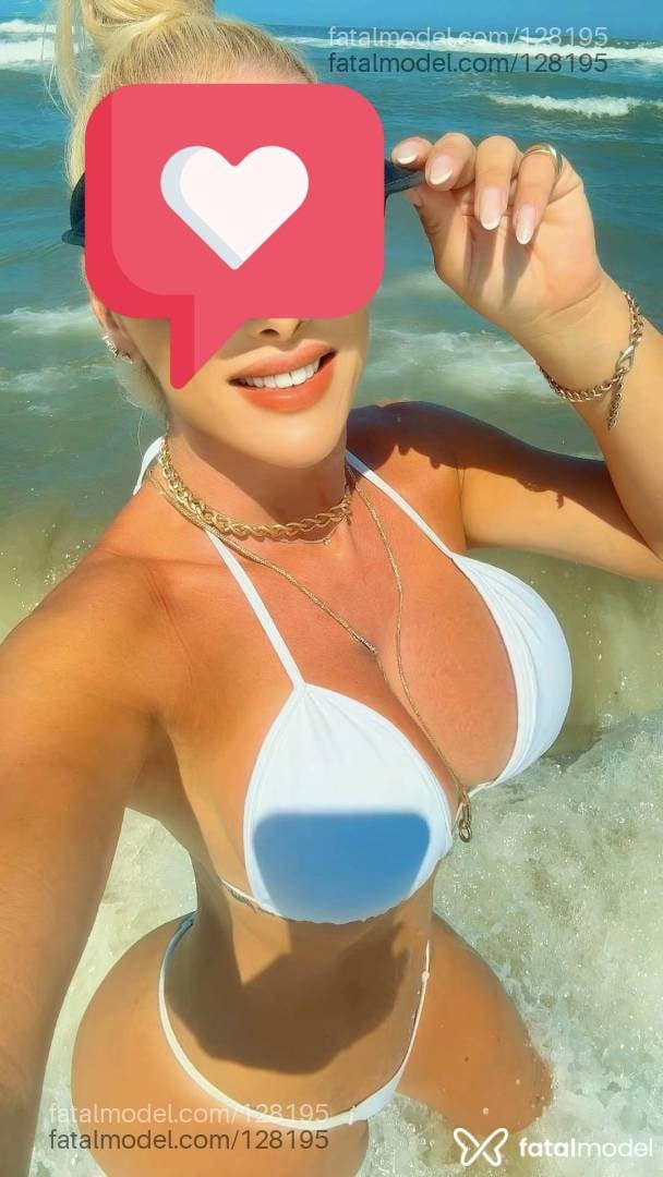 Acompanhante mulher loira (o) de olhos mel - Nati