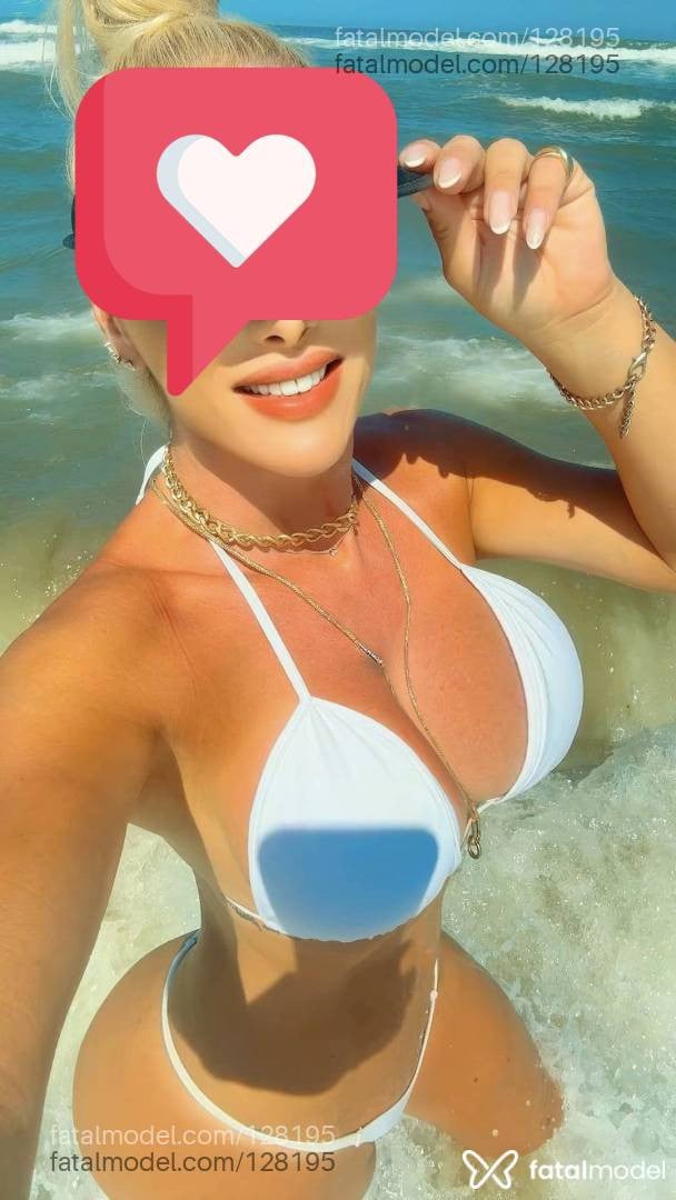 Acompanhante mulher loira (o) de olhos mel - Nati