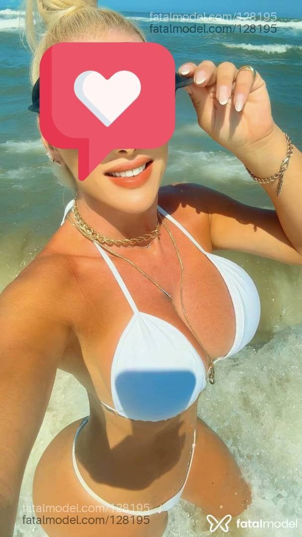 Acompanhante mulher loira (o) de olhos mel - Nati