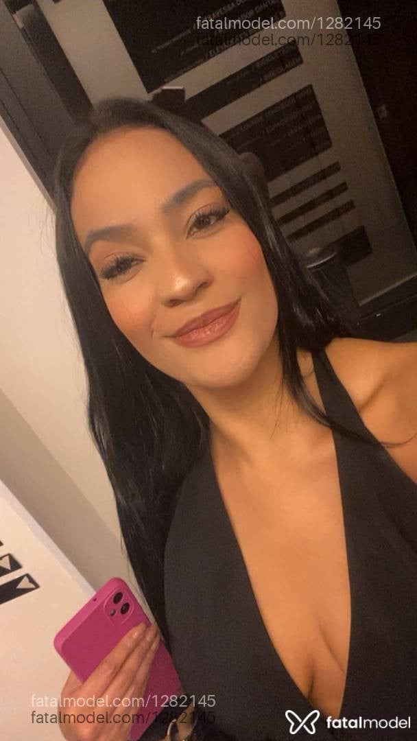 Acompanhante mulher morena (o) de olhos castanhos - Larissa monteiro
