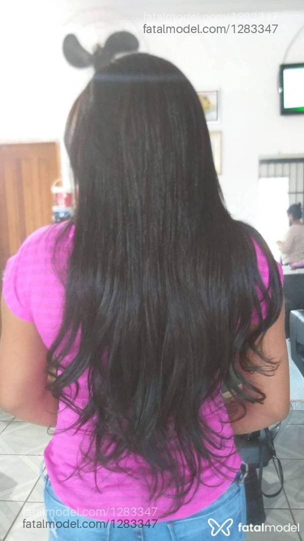 Acompanhante mulher com cabelo castanho de olhos castanhos em Ariquemes - Julia