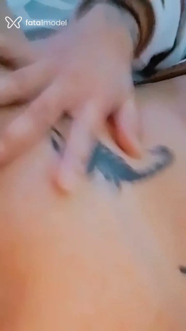 Acompanhante mulher loira (o) de olhos castanhos - Lorena Nakamura Acompanhante mulher loira (o) de olhos castanhos - Lorena Nakamura