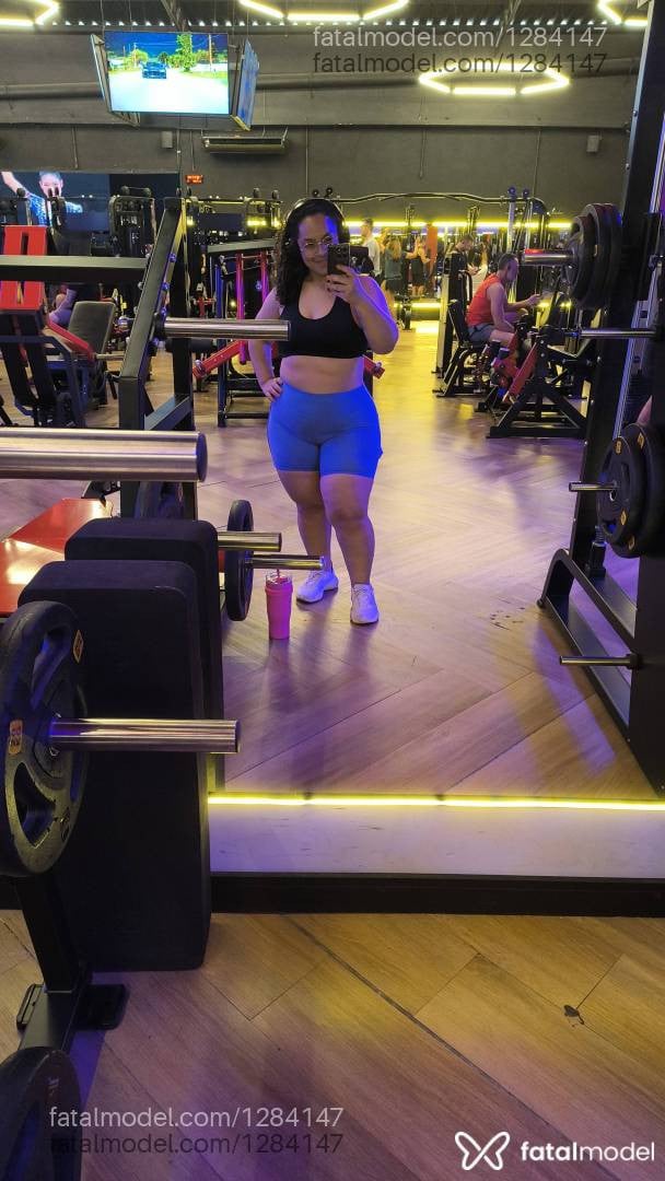 Acompanhante mulher com cabelo castanho de olhos castanhos - Marina Martínez