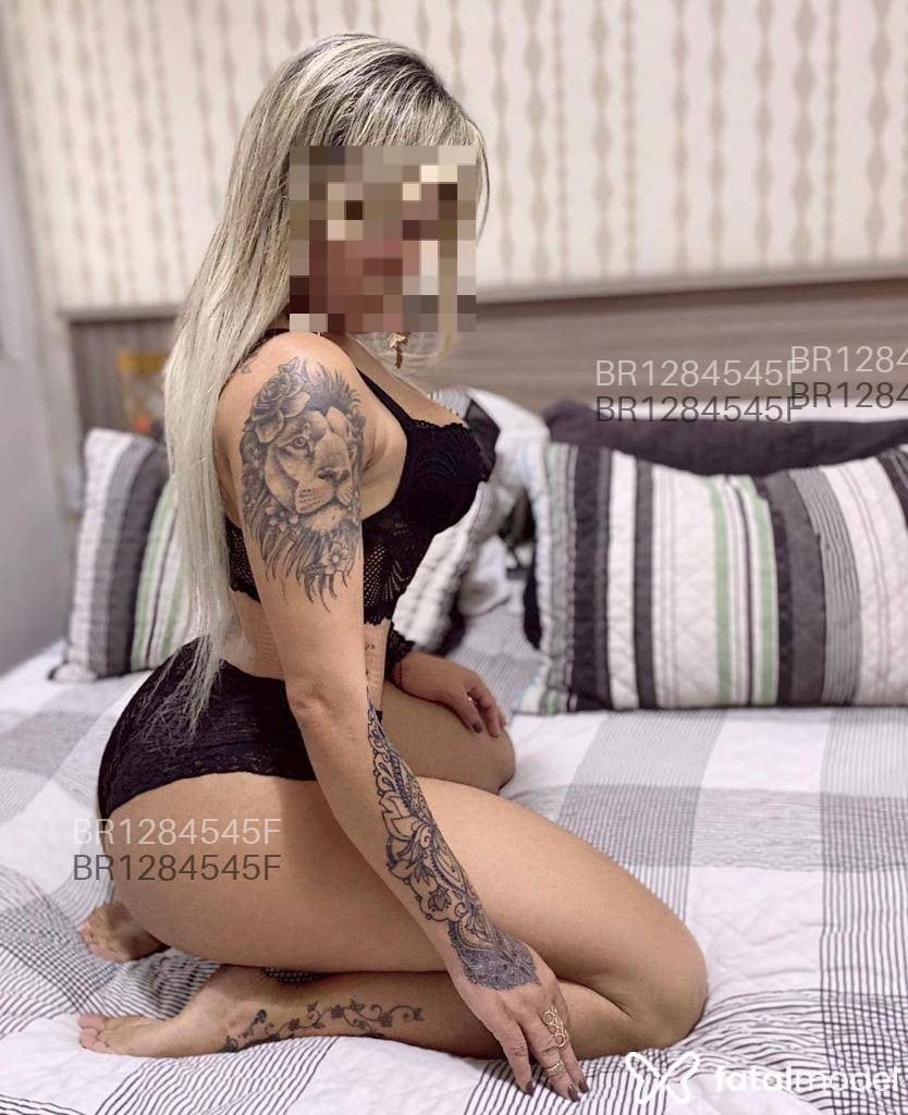 Acompanhante mulher loira (o) de olhos castanhos em Salvador - Paulina Ferraz
