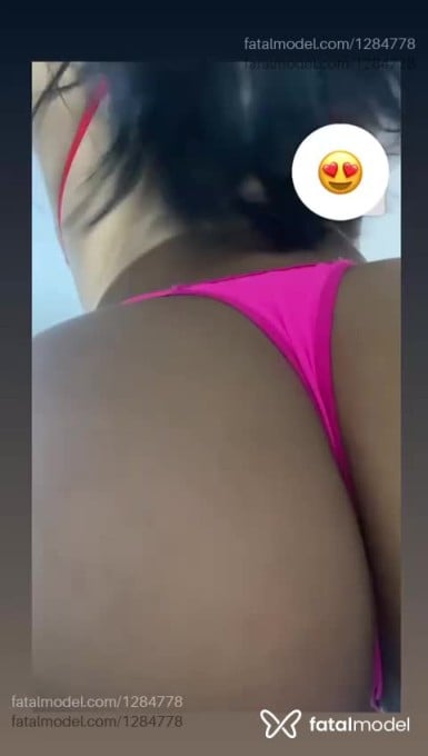 Acompanhante mulher com cabelo castanho de olhos castanhos em Castelo - Mari Avelar