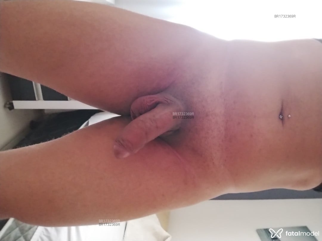 Acompanhante mulher trans com cabelo castanho de olhos castanhos em Goiânia Acompanhante mulher trans com cabelo castanho de olhos castanhos em Goiânia - Anne Bo