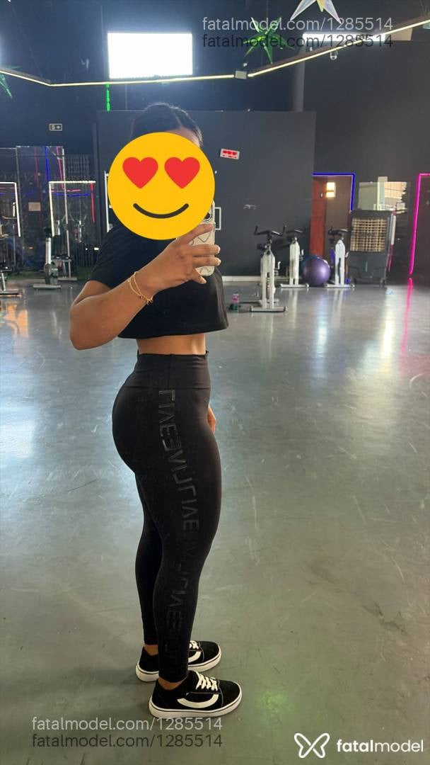 Acompanhante mulher morena (o) de olhos castanhos - Amanda golf