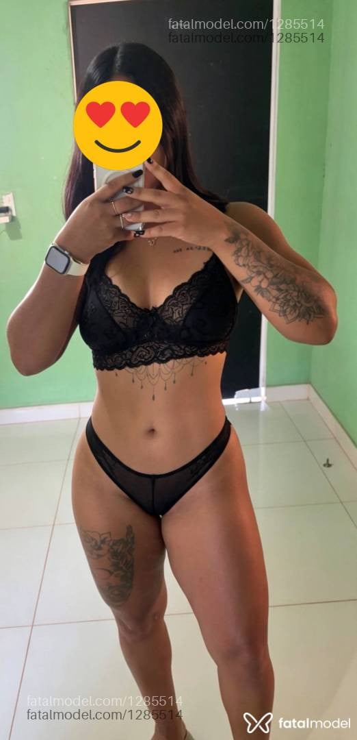 Acompanhante mulher morena (o) de olhos castanhos - Amanda golf