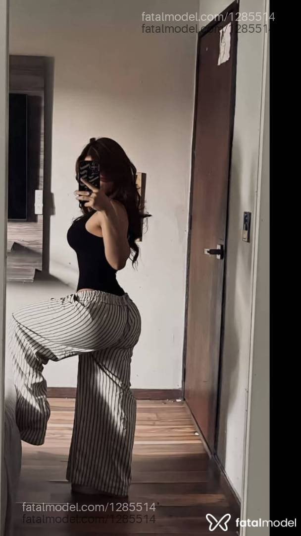 Acompanhante mulher morena (o) de olhos castanhos - Amanda golf