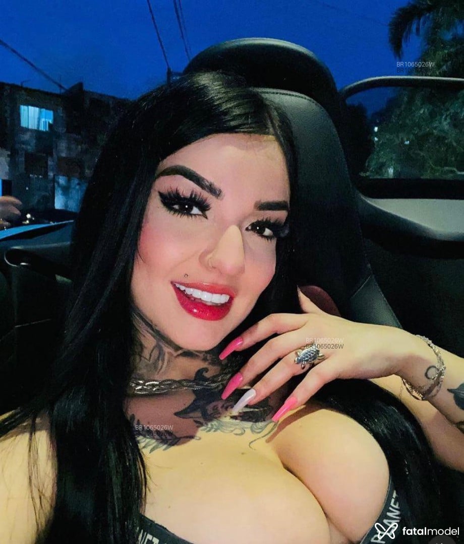 Acompanhante mulher morena (o) de olhos castanhos em São José dos Campos - Natália Freitas