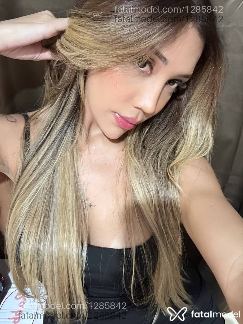 Acompanhante mulher trans loira (o) de olhos mel em Manaus - Talia Sousa