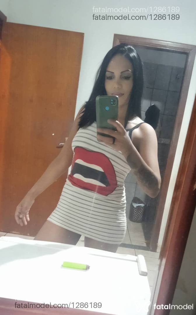 Acompanhante mulher morena (o) de olhos mel em Araçatuba - Viviane Muller