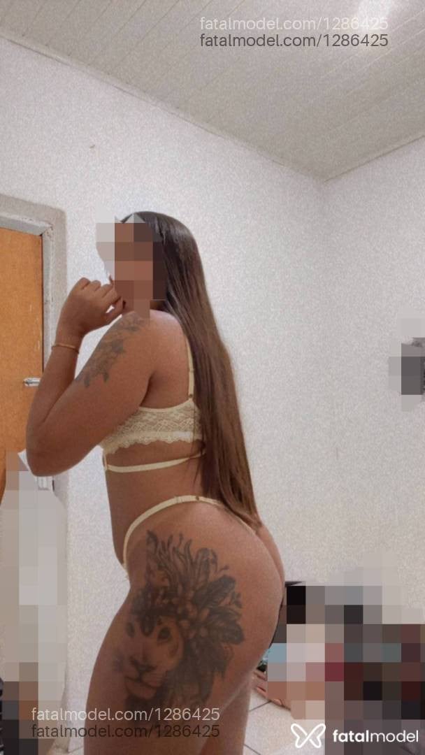 Acompanhante mulher morena (o) de olhos castanhos em Serrinha Acompanhante mulher morena (o) de olhos castanhos em Serrinha - Natasha