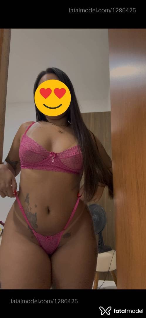 Acompanhante mulher morena (o) de olhos castanhos - Natasha
