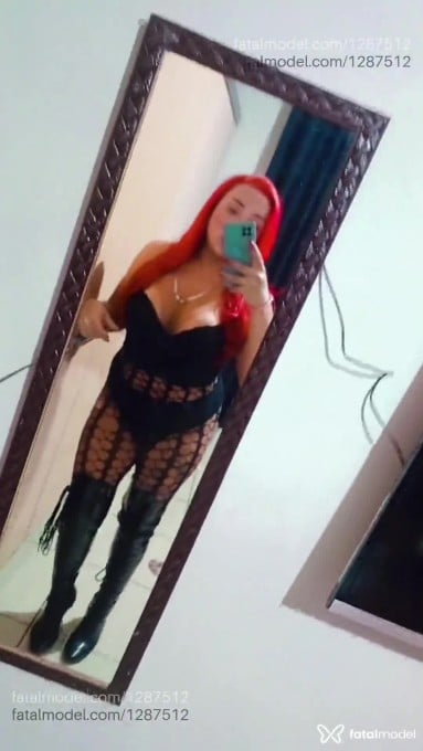 Acompanhante mulher trans ruiva (o) de olhos castanhos em Betim - Evelly Cris